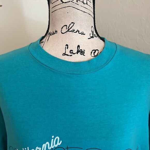 Vintage Monterey California Graphic Shirt - Picture 4 of 11